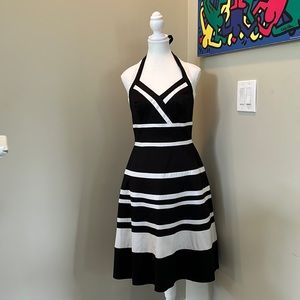 White House Black Market 6 halter dress